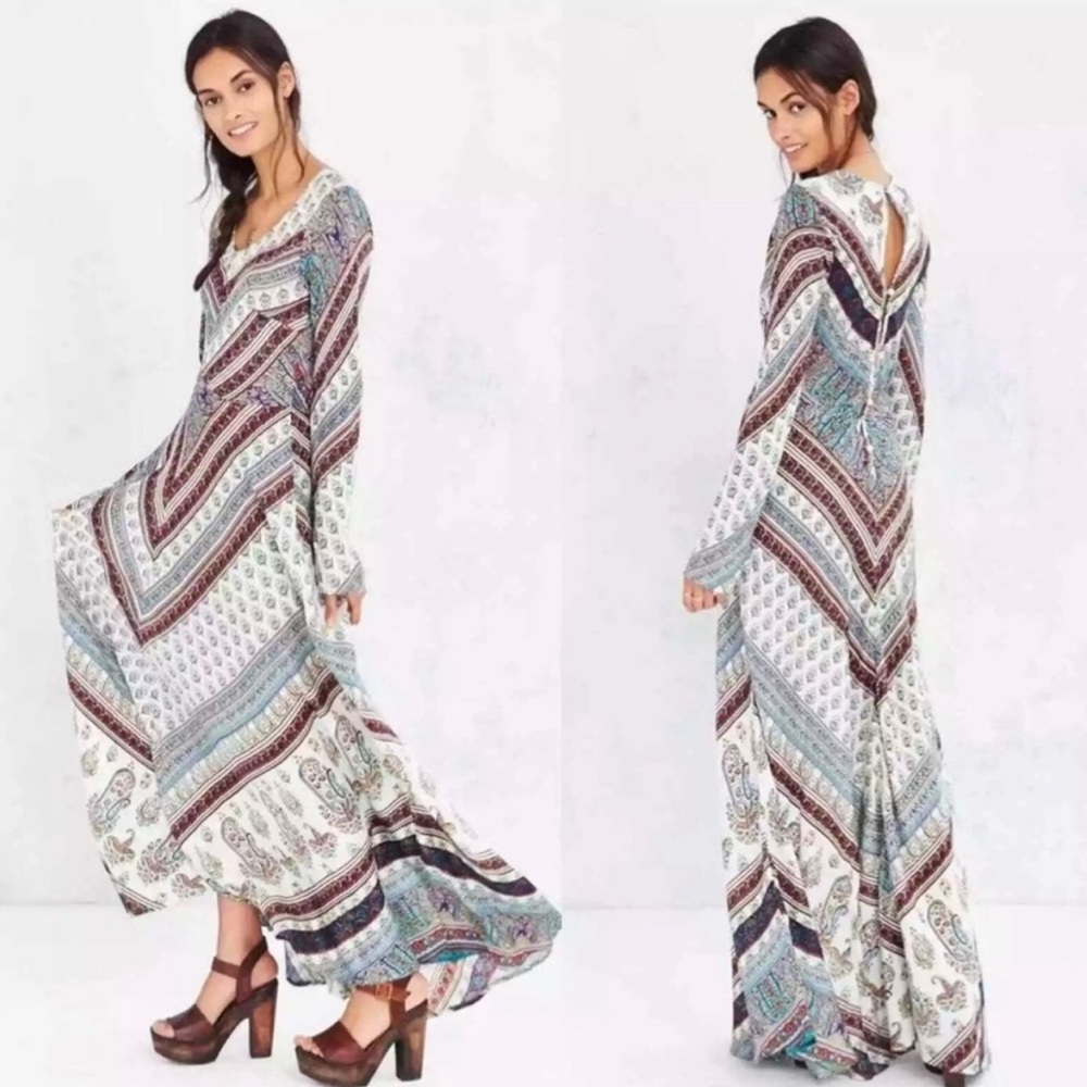 NWT RARE RAGA Caravan Maxi Dress - Picture 1 of 7